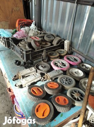 Fűnyiró kerék kűlönböző