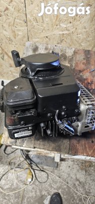 Fűnyíró motor Briggs 3,5 LE 22x50 tengelyes 