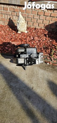 Fűnyíró motor Briggs 3,5 LE kiváló 