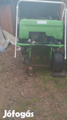 Fűnyiró traktor(Etesia 124d)420 000ft