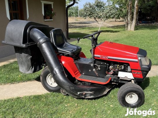 Fűnyíró traktor Fűnyírótraktor Mtd