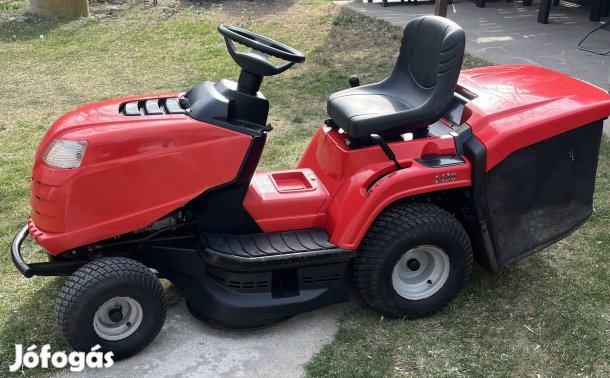 Fűnyíró traktor Fűnyírótraktor Stiga