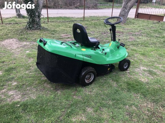 Fűnyíró traktor briggs motoros kiváló állapotban 