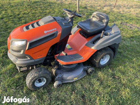 Fűnyírótraktor eladó