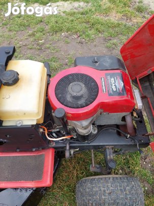 Fűnyírótraktor fűnyíró traktor eladó