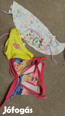 Fürdő Barbies 104-es + sárga bugyi 92-es