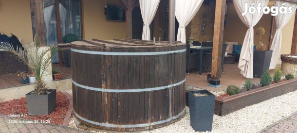 Fürdő dézsa Eladó