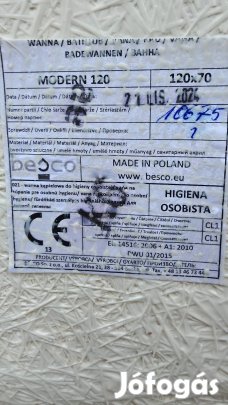 Fürdőkád 120x70 cm. 
