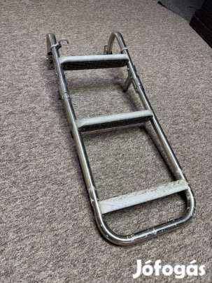 Fürdőlétra hajóra