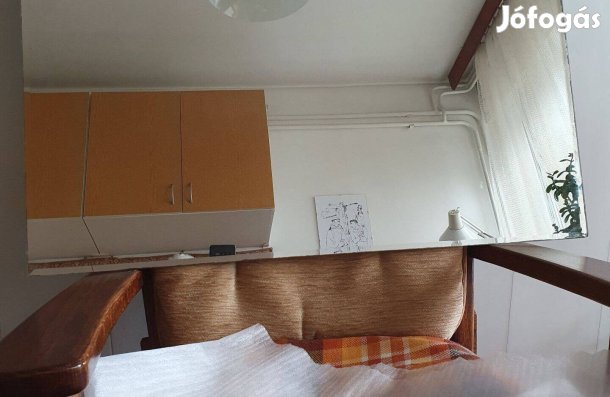 Fürdőszoba, vagy más tükör