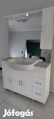 Fürdőszoba bútor 