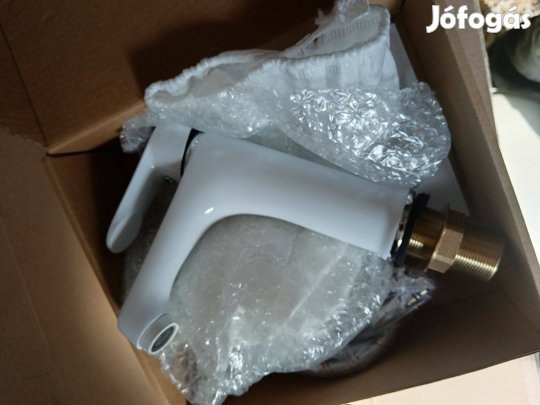 Fürdőszoba bútor és zuhanytálca