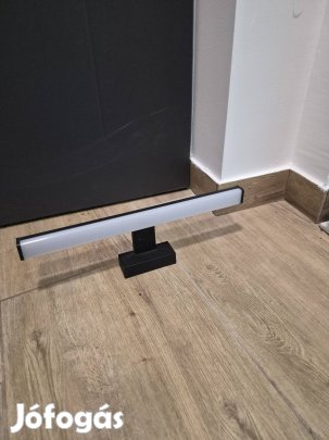 Fürdőszobai fali led lámpa eladó!