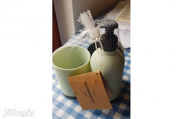 Fürdőszobai kellékek pohár szappantartó folyékony adagoló