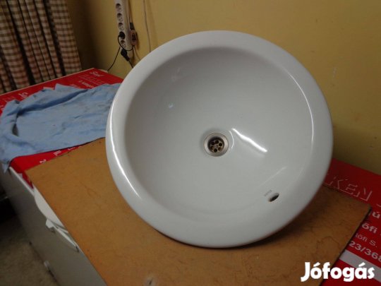 Fürdöszobai mosdotál