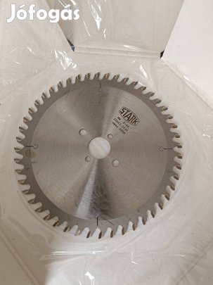 Fűrészlap 220×3.2×30