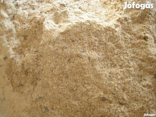 Fűrészpor füstölésre