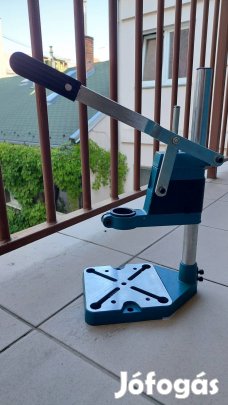 Fúrógép-állvány 