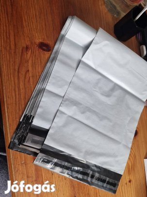 Futár tasak 20x30cm