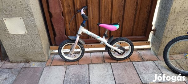 Futóbicikli eladó!