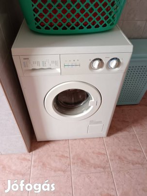 Fűtőszál hibás Zanussi automata mosógép eladó. 