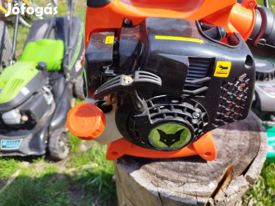 Fuxtec FX-LBS126 lombfúvó Eladó