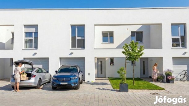 GCT (4B-008) - Napelem opció - Új Építésű, Hőszivattyús, Zöld Otthonok