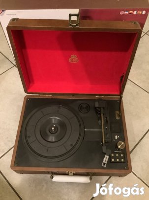 GPO Retro Attache lemezjátszó USB-re felvétellel