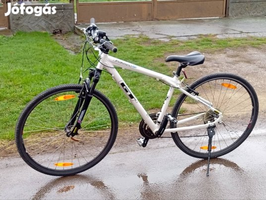GT kerékpár újszerű állapotban 