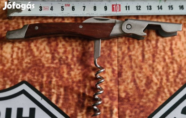 G.Robi pincér sör-bor nyitó