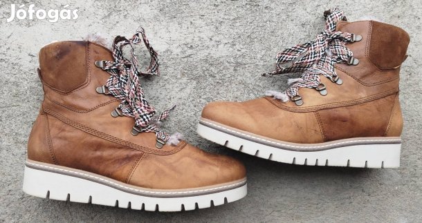 Gabor 7.5- és(41) bundás bakancs eladó.