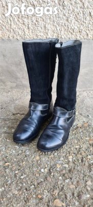 Galaxis (Siamtex) bélelt 37-es női fekete bőrcsizma