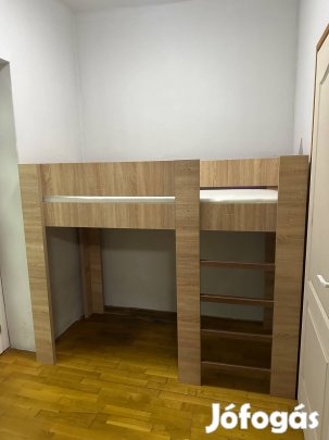 Galériaágy matraccal együtt eladó