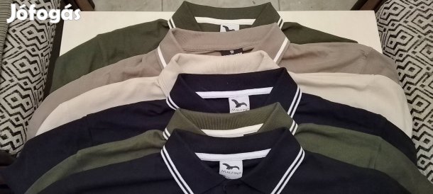 Galléros pólók.