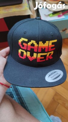 Game Over feliratú Unisex Yoopong sapka 