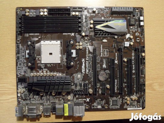 Gamer Asrock FM2 alaplap - DDR3/ 3X Pciex/ Sata3 /USB3/ Crossfirex