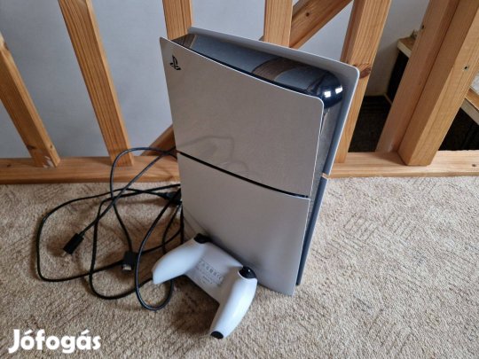 Gamer PS 5 Slim Lemezes 1TB + 1 kontroller