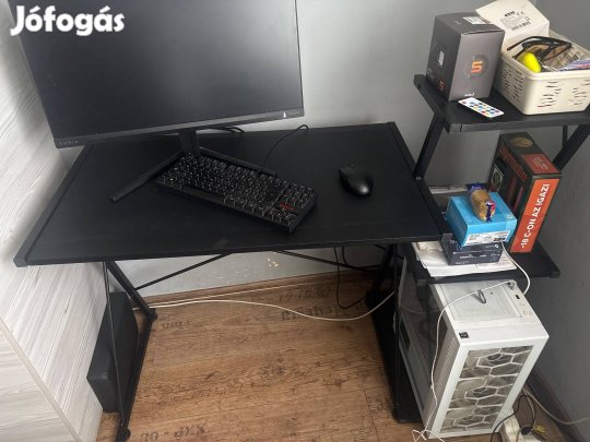 Gamer asztal