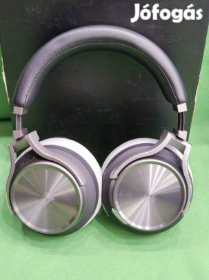 Gamer fejhallgató Corsair Virtuoso RGB Wireless SE vezeték nélküli