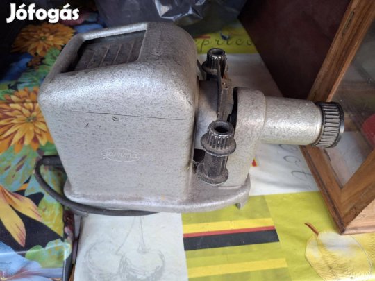 Gamma régi diavetitő, dia vetítő 4000 forintért eladó