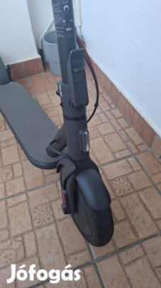 Garanciális Xiaomi electric scooter 4 500km futással