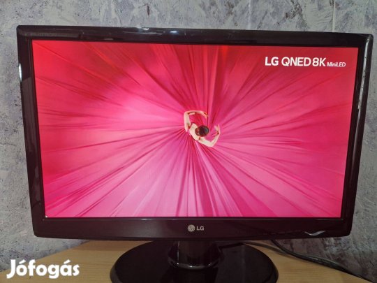 Garanciával! LG W2443T-PF FHD Monitor 61 cm Szép Áll. Számla