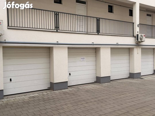Garázs eladó 15m2 - Négyes Huszárok 7