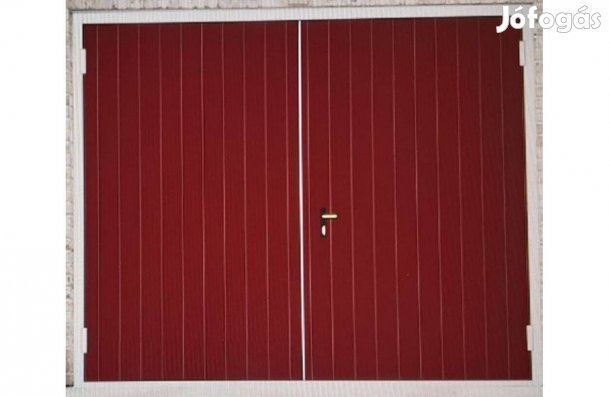 Garázskapu PR kétszárnyú, matt sötét meggy 11 cm függőleges bordázat