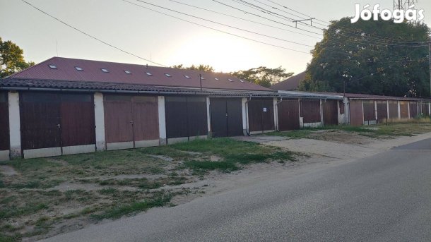 Garázssori garázs