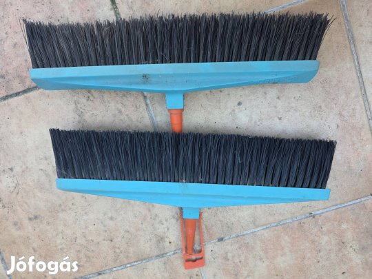 Gardena seprű fej Új