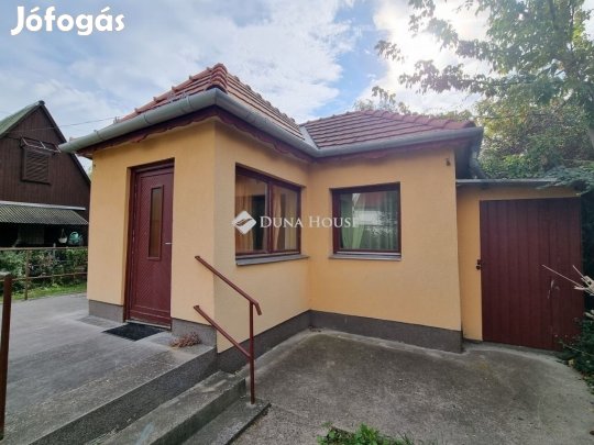 Gárdonyi 38 nm-es ház eladó