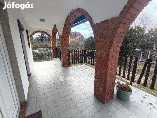 Gárdonyi eladó 172 nm-es ház