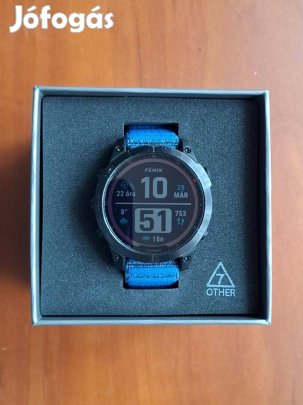 Garmin Fenix 7 Sapphire Solar szürke DLC Titán