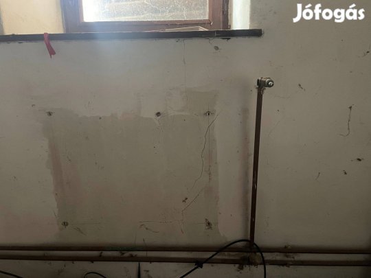 Gázkazán+kémény+rézcsô+radiátorok